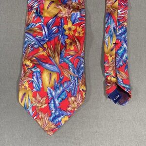 Vibrant Colorful Neck Tie Made In USA 100% Silk‎ Floral